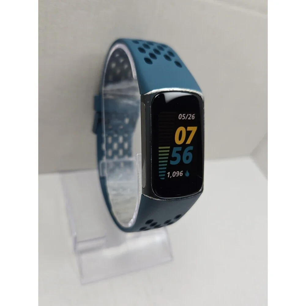 Fitbit Charge 5 Fitness Tracker GPS SpO2 Sleep Monitor Activity Watch No Charger